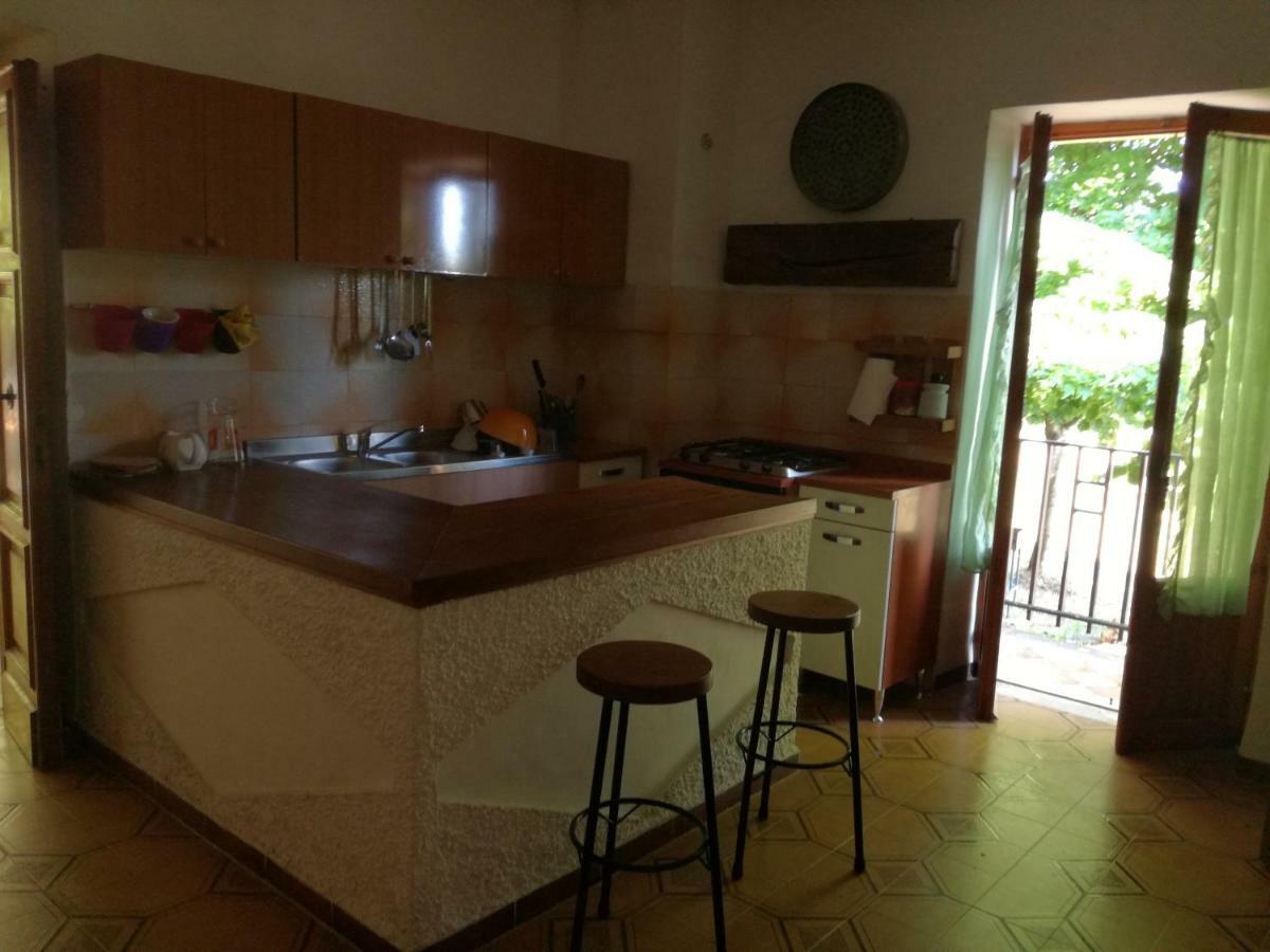 Casa La Calicchia Pensionat Norma Exteriör bild