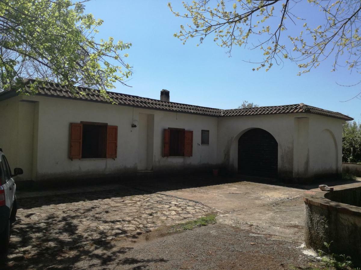 Casa La Calicchia Pensionat Norma Exteriör bild