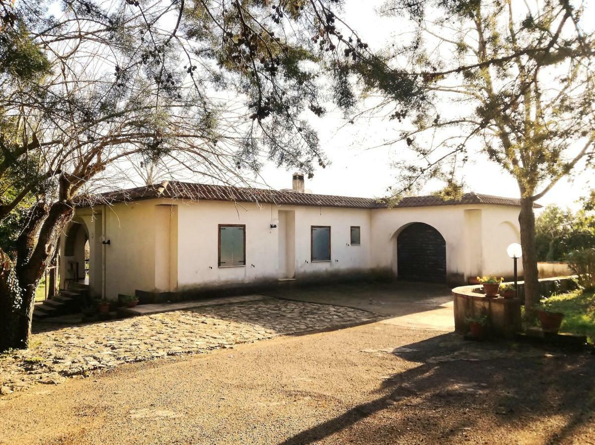 Casa La Calicchia Pensionat Norma Exteriör bild